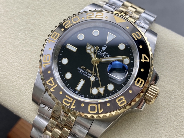 激安ロレックス背面デザイン